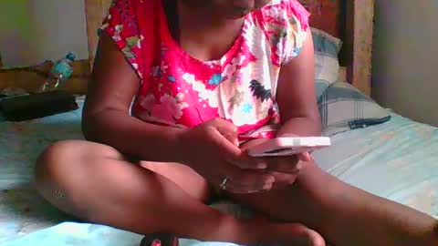 juliah02 online show from 03-12-25, 11:31