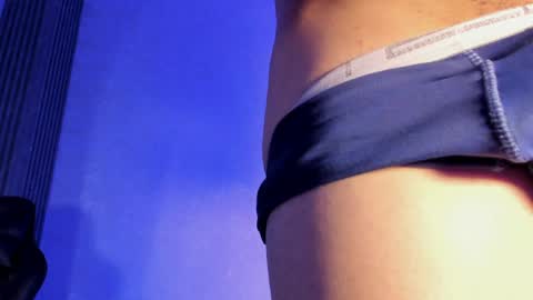 Snapshot of julian_mercier chatting on 05-23-26, 02:50 JULIAN online show from 05-23-26, 02:50