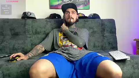 Julian independent model online show from 07-26-26, 12:56