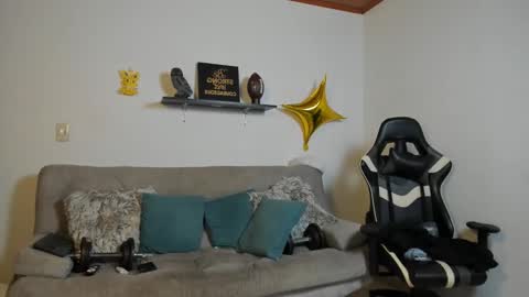 Snapshot of julian_wallace chatting on 12-04-25, 05:54 julian_wallace online show from 12-04-25, 05:54