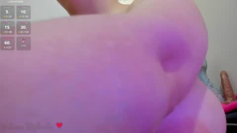 Snapshot of juliana_bigboobs chatting on 06-25-26, 07:07 Juliana online show from 06-25-26, 07:07