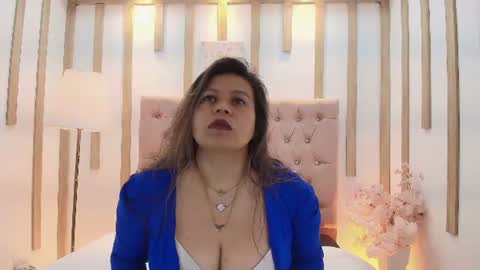 Juliana online show from 07-10-26, 12:52