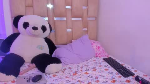 JulianaCarter online show from 11-29-25, 04:21