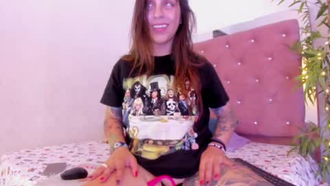 JulianaCarter online show from 03-06-26, 07:32