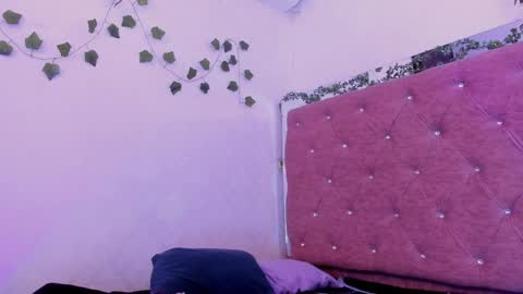 JulianaCarter online show from 04-30-26, 08:57
