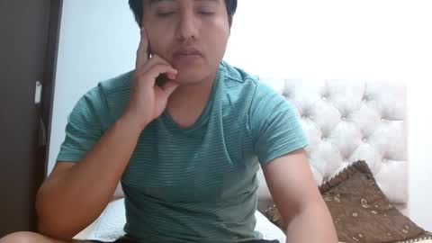 Snapshot of julianalvarez95 chatting on 09-14-25, 09:36 Julian online show from 09-14-25, 09:36