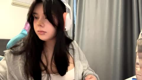 MIa online show from 05-26-26, 09:27