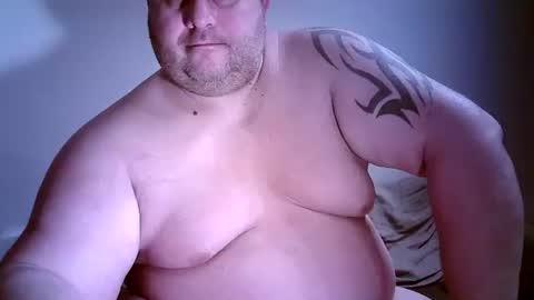 Snapshot of julianoparno chatting on 01-08-26, 02:14 Juliano online show from 01-08-26, 02:14