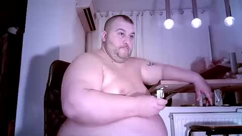 Snapshot of julianoparno chatting on 01-15-26, 10:57 Juliano online show from 01-15-26, 10:57