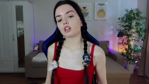 Snapshot of juliaortega_ chatting on 05-09-26, 07:13 Julia online show from 05-09-26, 07:13