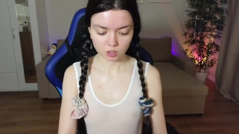 Snapshot of juliaortega_ chatting on 05-30-26, 08:11 Julia online show from 05-30-26, 08:11