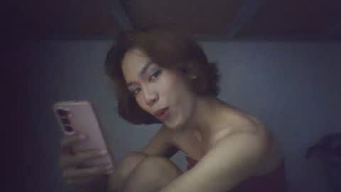 Snapshot of juliaqt30 chatting on 07-09-26, 02:43 juliaqt30 online show from 07-09-26, 02:43