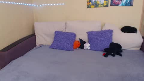 Jul online show from 09-09-25, 02:38