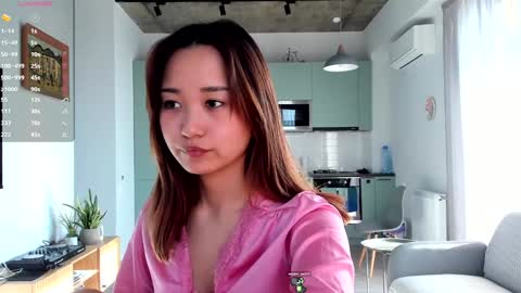 julia online show from 12-22-24, 09:00