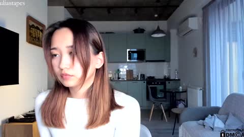 julia online show from 01-14-25, 01:49