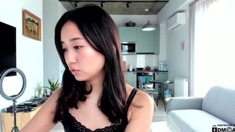 julia online show from 01-17-25, 10:00