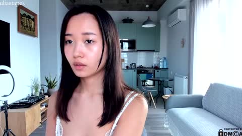julia online show from 01-18-25, 11:32