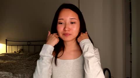 julia online show from 02-18-25, 02:49