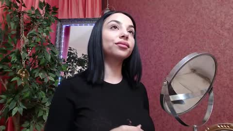 Maria online show from 12-17-25, 07:25