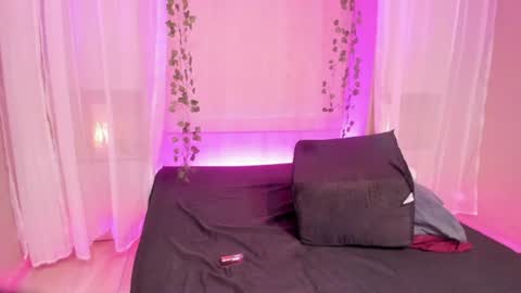 JULI online show from 06-27-26, 04:06