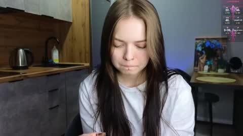 Snapshot of julidropp chatting on 02-06-25, 10:43 julidropp online show from 02-06-25, 10:43