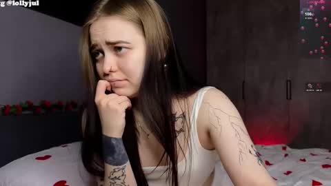 Snapshot of julidropp chatting on 02-17-25, 05:21 julidropp online show from 02-17-25, 05:21