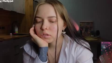 Snapshot of julidropp chatting on 03-09-25, 01:56 julidropp online show from 03-09-25, 01:56