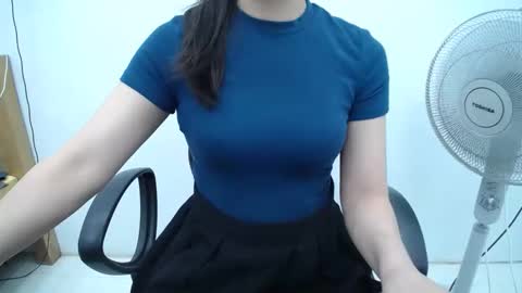Snapshot of julie9x chatting on 06-07-26, 08:56 julie9x online show from 06-07-26, 08:56