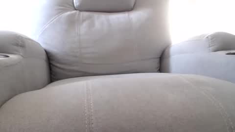 Julie bunny online show from 01-14-25, 12:24