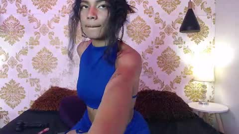 Snapshot of julie_coper chatting on 01-10-25, 10:57 julie coper online show from 01-10-25, 10:57