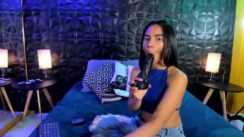 Snapshot of julie_coper chatting on 01-30-25, 07:37 julie coper online show from 01-30-25, 07:37