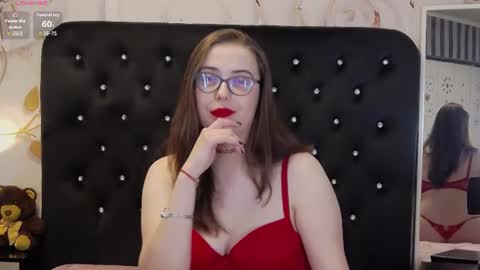 Snapshot of julieannx chatting on 07-11-26, 04:59 Julia online show from 07-11-26, 04:59
