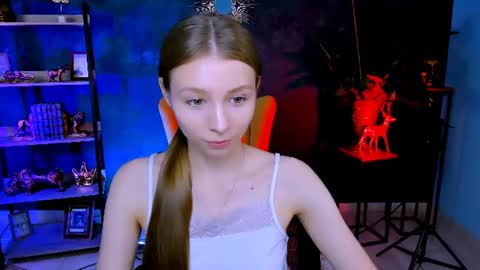 Snapshot of juliedaniel chatting on 07-06-26, 04:09 juliedaniel online show from 07-06-26, 04:09