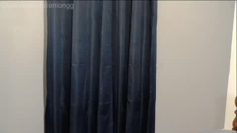 Snapshot of julienlongg chatting on 05-01-26, 02:38 Julien online show from 05-01-26, 02:38