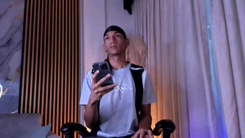 Julien online show from 03-13-26, 11:28