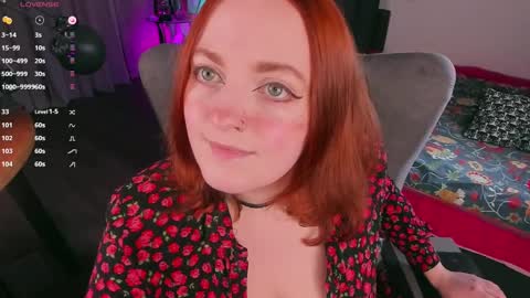 Snapshot of juliet_schoolgirl chatting on 02-14-25, 05:25 Juliet online show from 02-14-25, 05:25