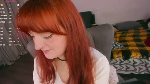 Snapshot of juliet_schoolgirl chatting on 06-09-26, 12:55 Juliet online show from 06-09-26, 12:55
