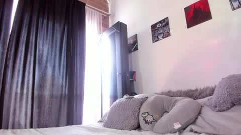 juliet_sourire online show from 02-07-25, 02:47