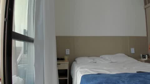 Snapshot of julieta__cooper chatting on 02-11-26, 01:38 Juli online show from 02-11-26, 01:38