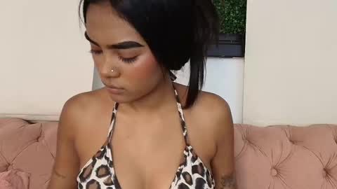 Juli online show from 11-19-25, 07:03