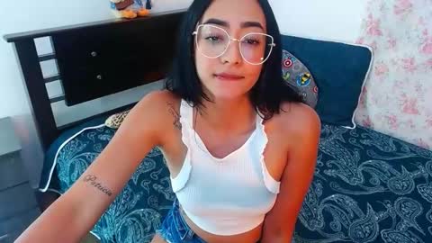 julieta art1 online show from 12-23-24, 12:03