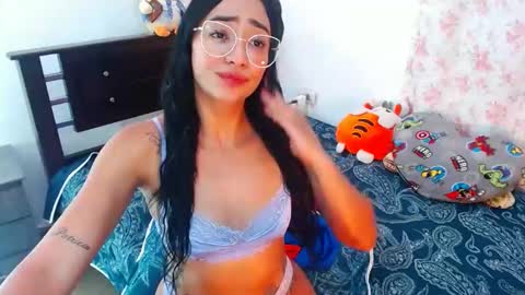 julieta art1 online show from 12-23-24, 09:51