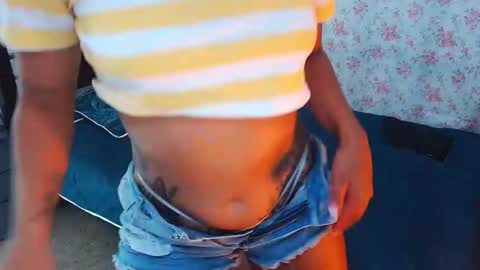 julieta art1 online show from 01-10-25, 09:10