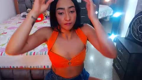 julieta art1 online show from 02-04-25, 11:06