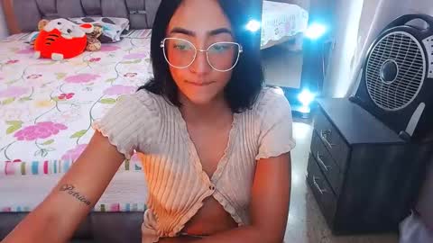 julieta art1 online show from 02-06-25, 10:53