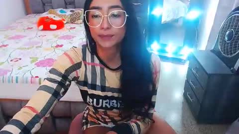 julieta art1 online show from 02-09-25, 08:02