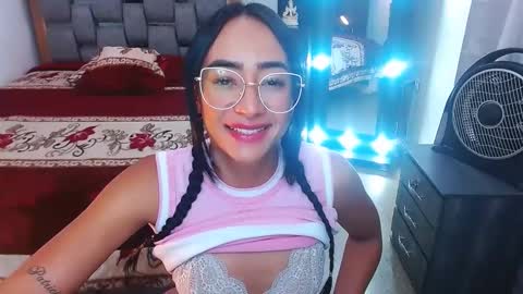 julieta art1 online show from 02-20-25, 10:04