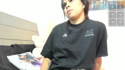 Julieta  online show from 05-31-26, 10:33