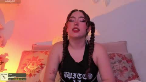 Juli  online show from 10-24-25, 03:47