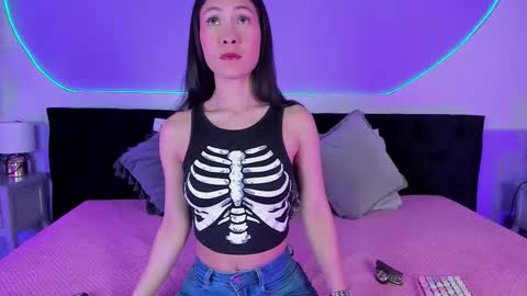Snapshot of julieta_cortes__ chatting on 09-11-25, 12:27 Julieta online show from 09-11-25, 12:27